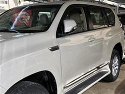 تويوتا لاندكروزر برادو